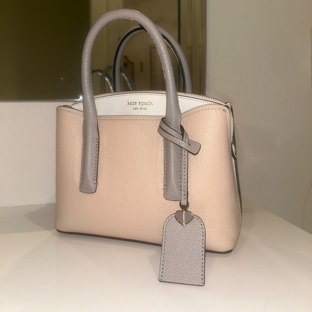 KATE SPADE: Tan, Crème, and Grey Purse